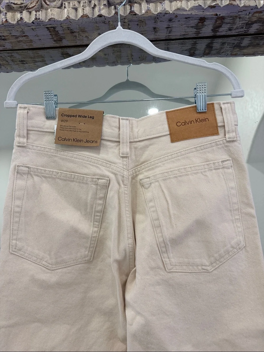 Calvin Klein Men’s Cream Relaxed Straight Jeans